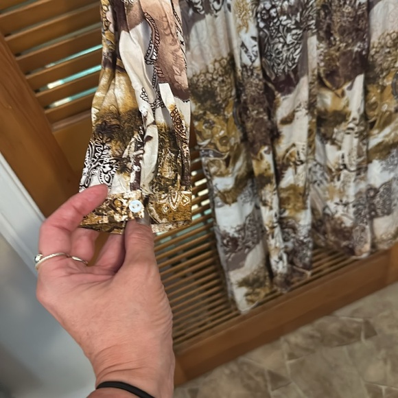 Perfect, lightweight fall brand new fall dress - Picture 3 of 8